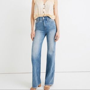 Madewell 11" Hi-Rise Flare Jeans In Arbordale 32